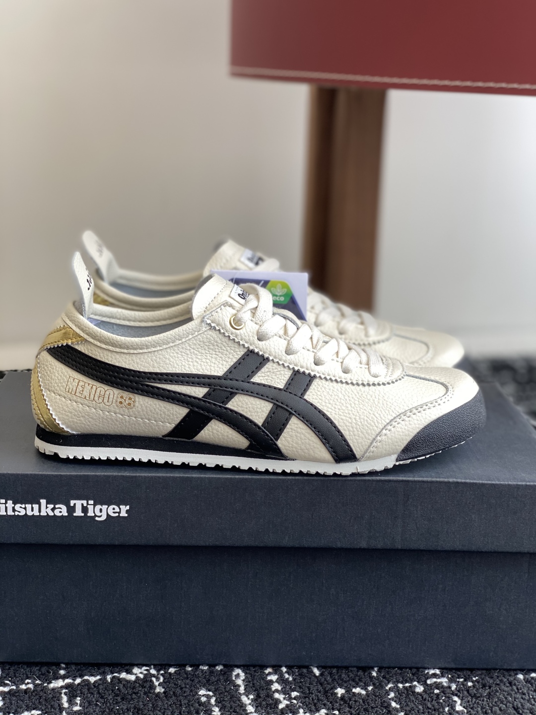 代购级
亚瑟士 Onitsuka Tiger鬼冢虎 反转李小龙

现代经典复古休闲MEXICO66，情侣