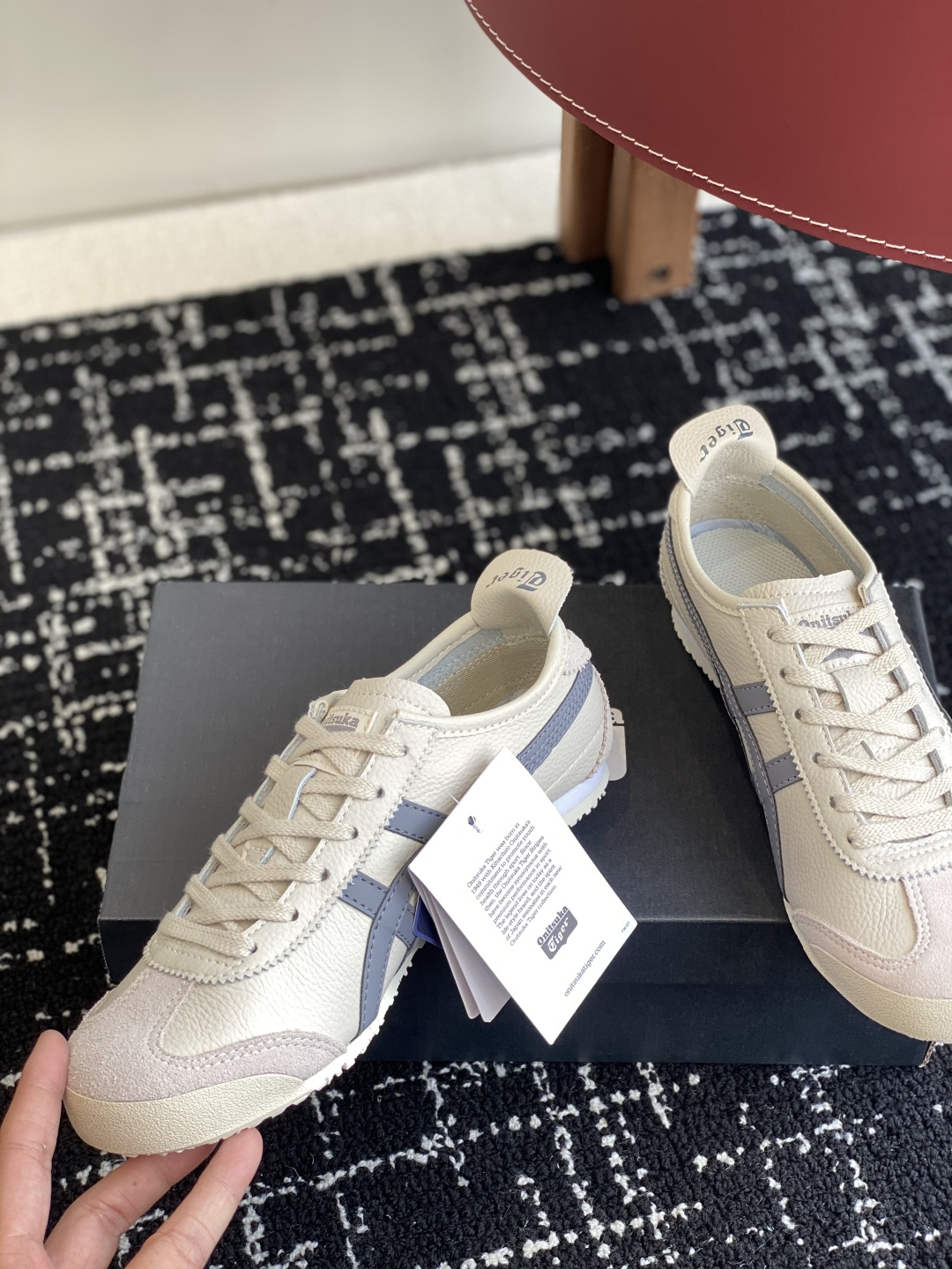 代购级
亚瑟士 Onitsuka Tiger鬼冢虎 反转李小龙

现代经典复古休闲MEXICO66，情侣