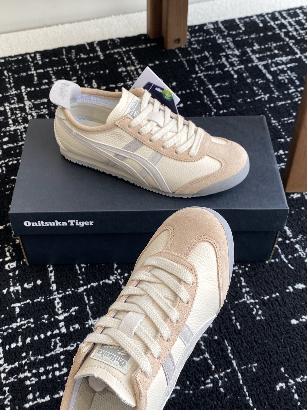 代购级
亚瑟士 Onitsuka Tiger鬼冢虎 反转李小龙

现代经典复古休闲MEXICO66，情侣