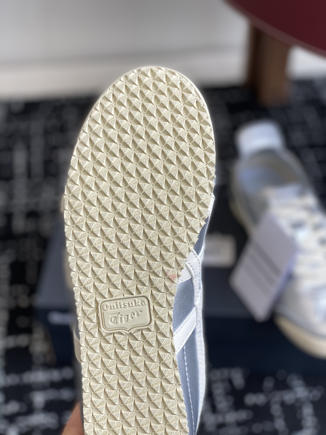 代购级
亚瑟士 Onitsuka Tiger鬼冢虎 反转李小龙

现代经典复古休闲MEXICO66，情侣
