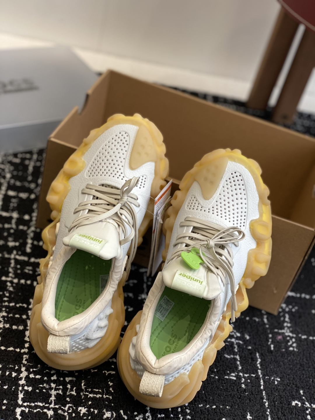 代购级
25ss 卡骆驰 Salehe Bembury x Crocs Juniper联名款 

指纹鞋