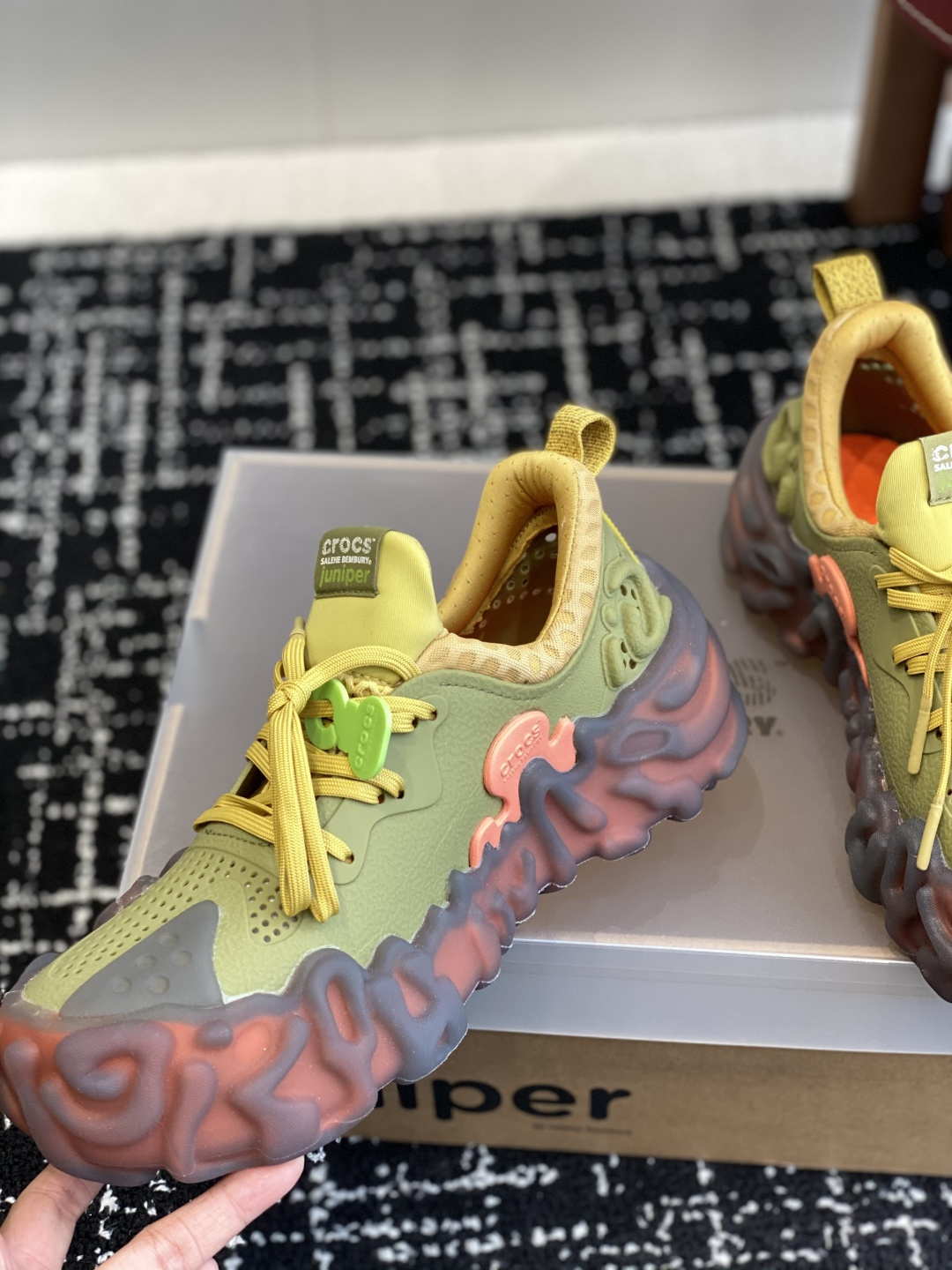 代购级
25ss 卡骆驰 Salehe Bembury x Crocs Juniper联名款 

指纹鞋