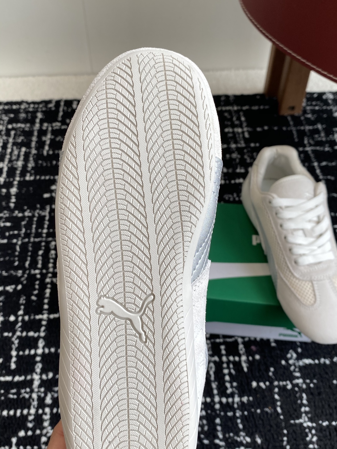 代购级
Puma 25ss时尚与运动的完美融合

Fenty 与彪马的联名无疑是一次时尚与运动的激情碰撞