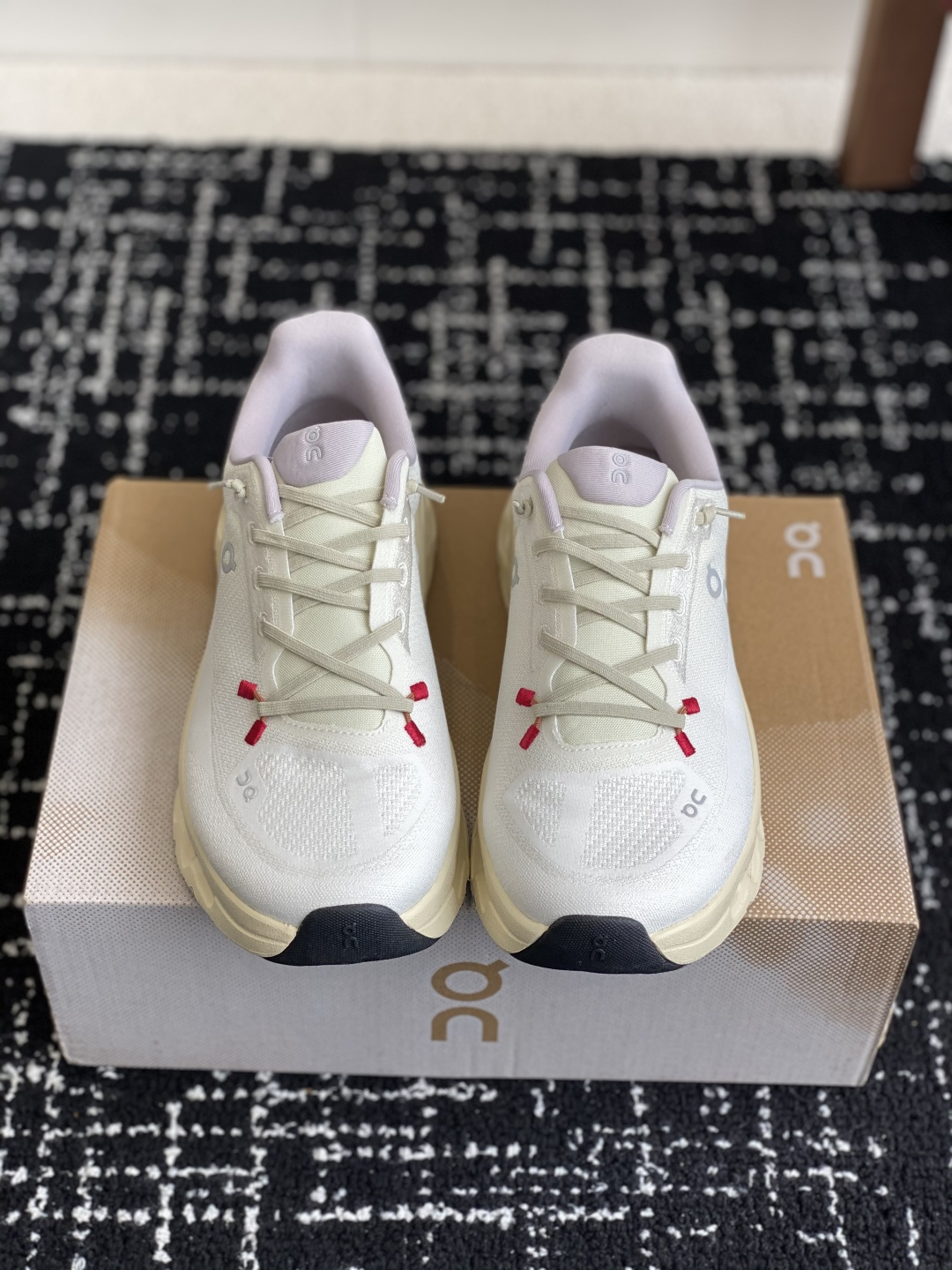 代购级
On 昂跑Cloudtilt 新品同步官网 透气编织网面 采用松紧带技术免系鞋带的轻量运动休闲鞋