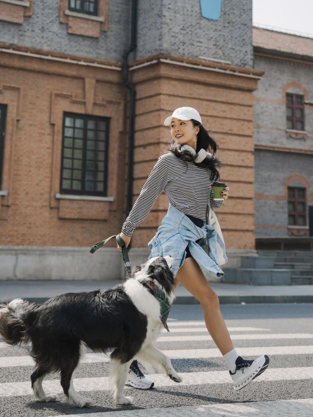 NO:258318,Foot pictures Reference, casual shoes/sports shoes, sneakers19860909上脚图 参考,休闲鞋/运动鞋,sneakers,Women's Shoes