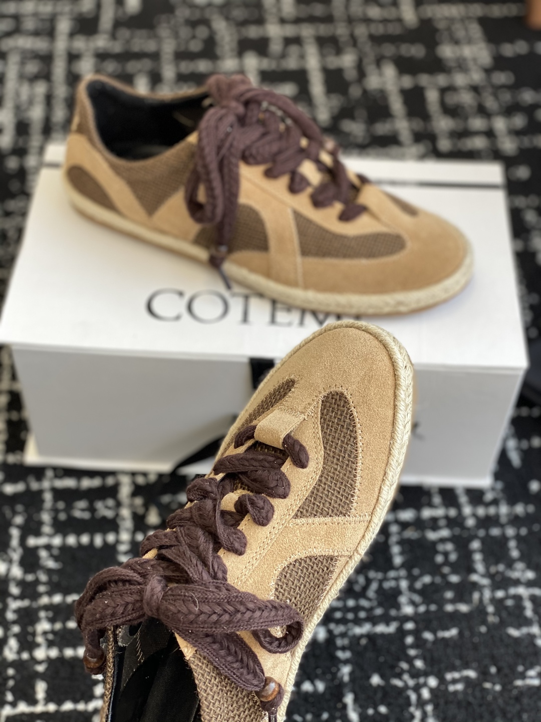 代购级
COTEMP New Launch |Kairo 

COTEMss 春夏新款 柔软德训鞋Kai