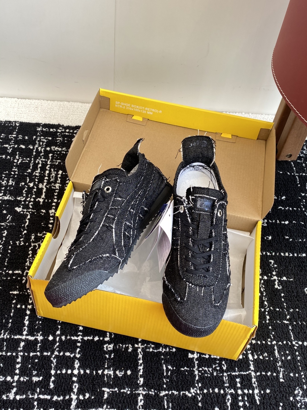 代购级
Onitsuka Tiger MEXICO 66 SD 鬼冢虎 牛仔蓝 复古运动休闲鞋
鬼家虎