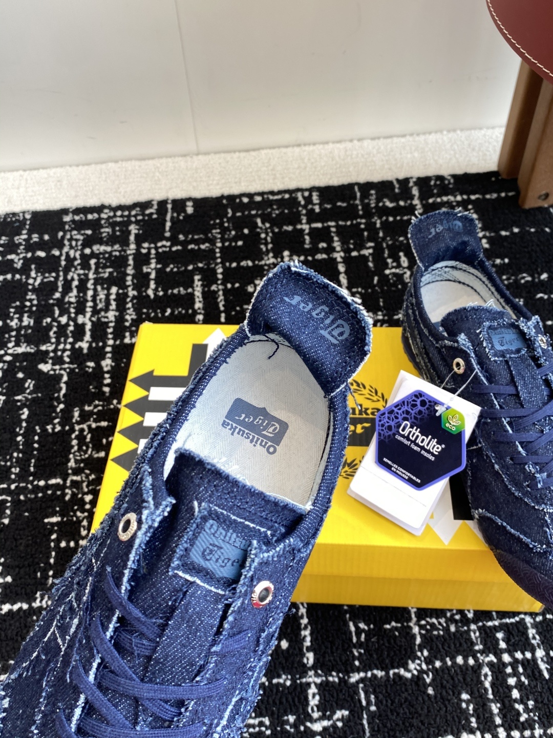 代购级
Onitsuka Tiger MEXICO 66 SD 鬼冢虎 牛仔蓝 复古运动休闲鞋
鬼家虎