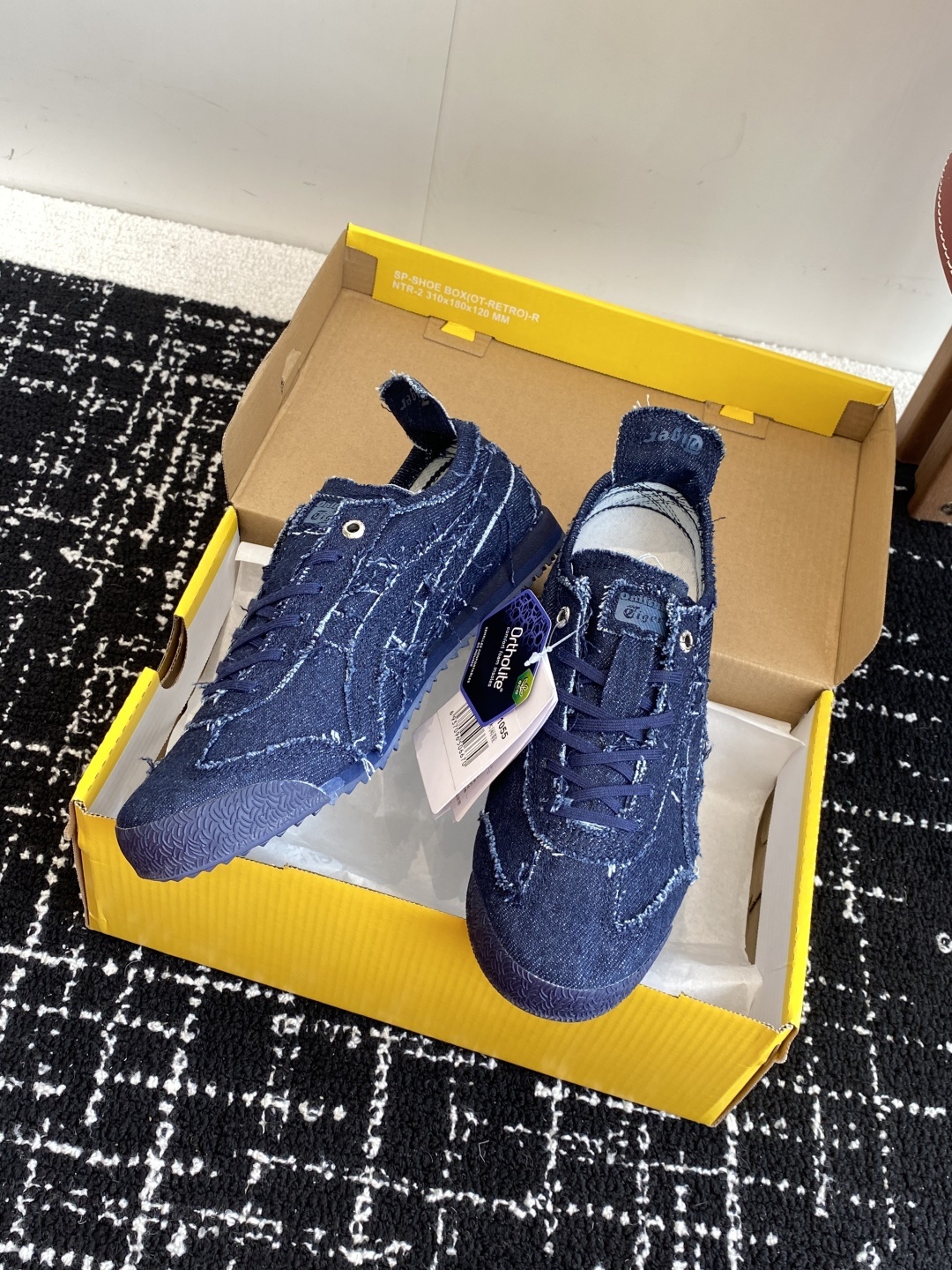 代购级
Onitsuka Tiger MEXICO 66 SD 鬼冢虎 牛仔蓝 复古运动休闲鞋
鬼家虎