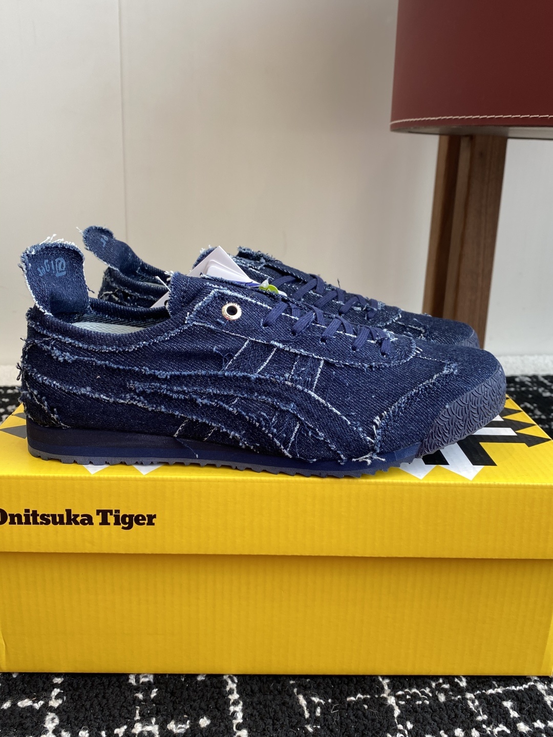 代购级
Onitsuka Tiger MEXICO 66 SD 鬼冢虎 牛仔蓝 复古运动休闲鞋
鬼家虎