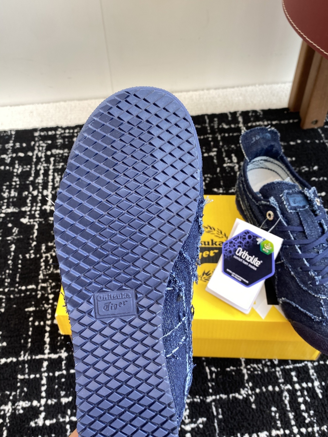 代购级
Onitsuka Tiger MEXICO 66 SD 鬼冢虎 牛仔蓝 复古运动休闲鞋
鬼家虎