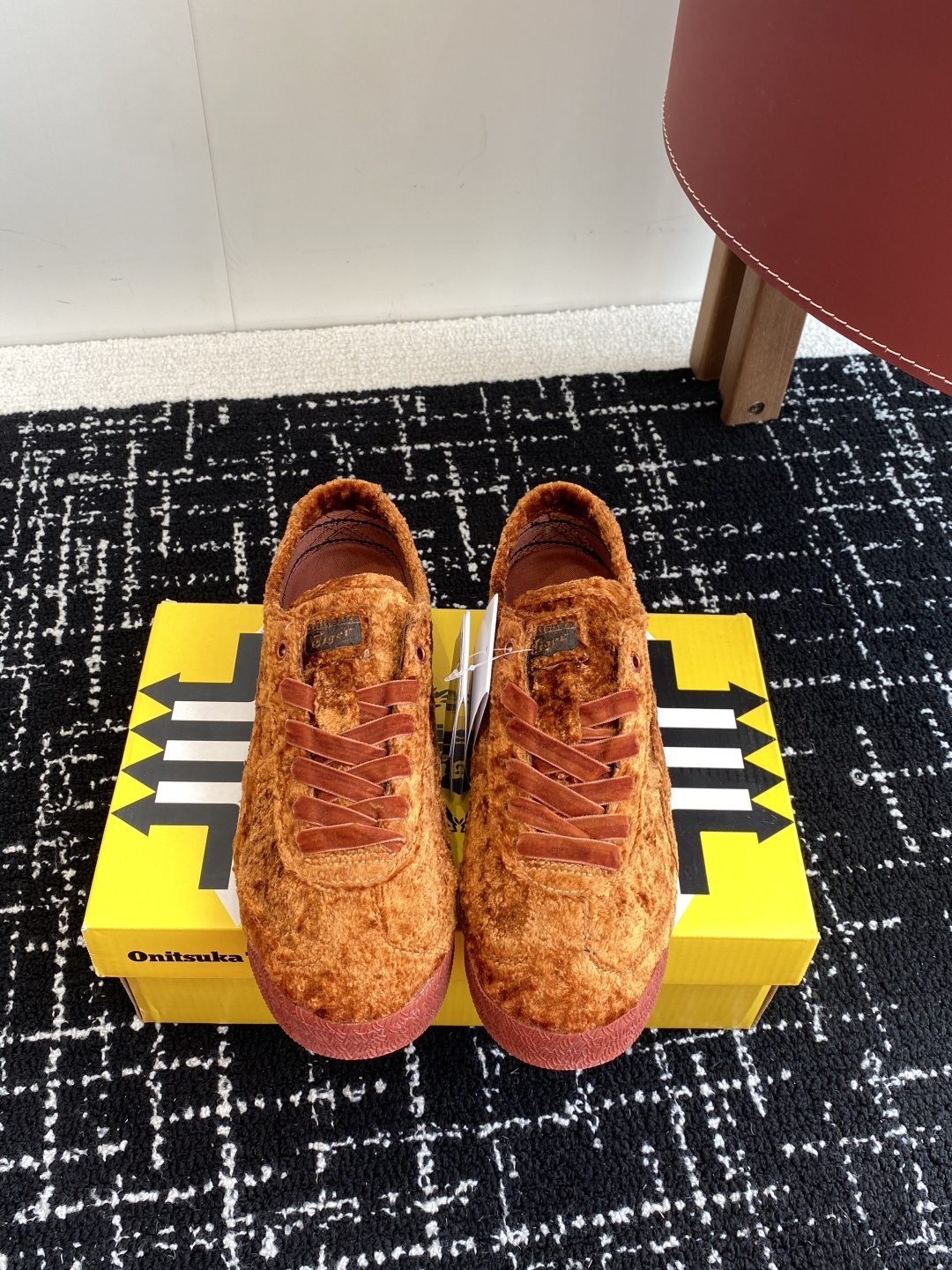 代购级
鬼冢虎 Onitsuka Tiger Mexico 66 Velvet 丝绒蓝
【Velvet