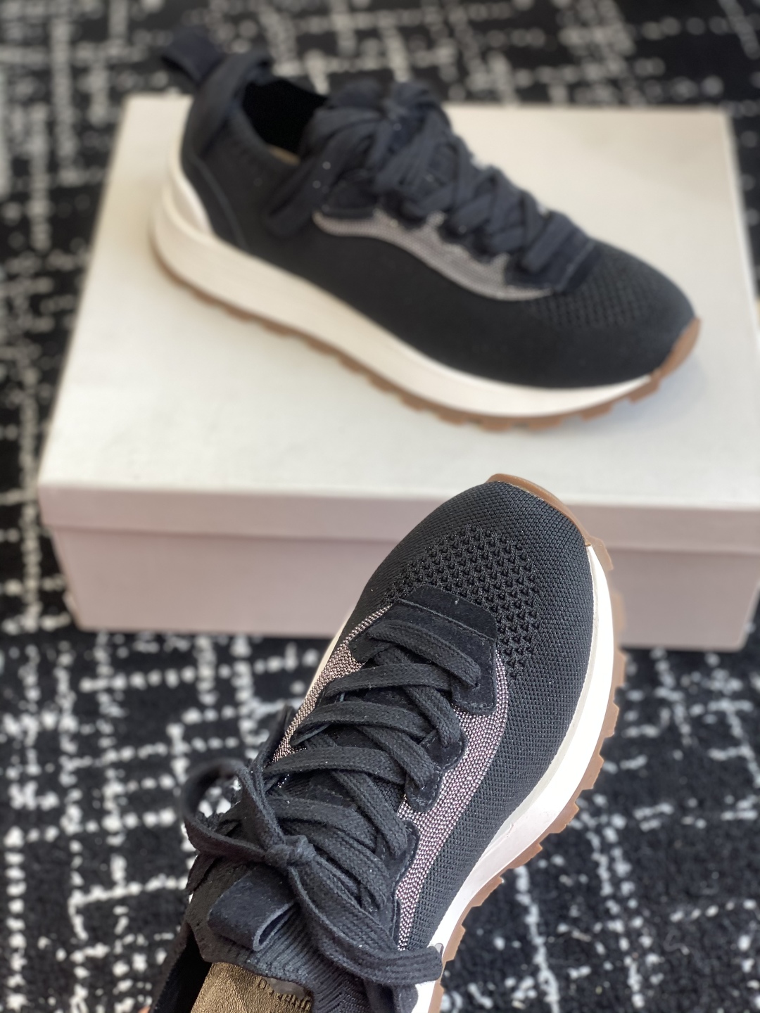 代购级
Brunello Cucinelli 25ss最新 Bc 系带 休闲鞋 阿甘鞋

鞋面进口飞织面