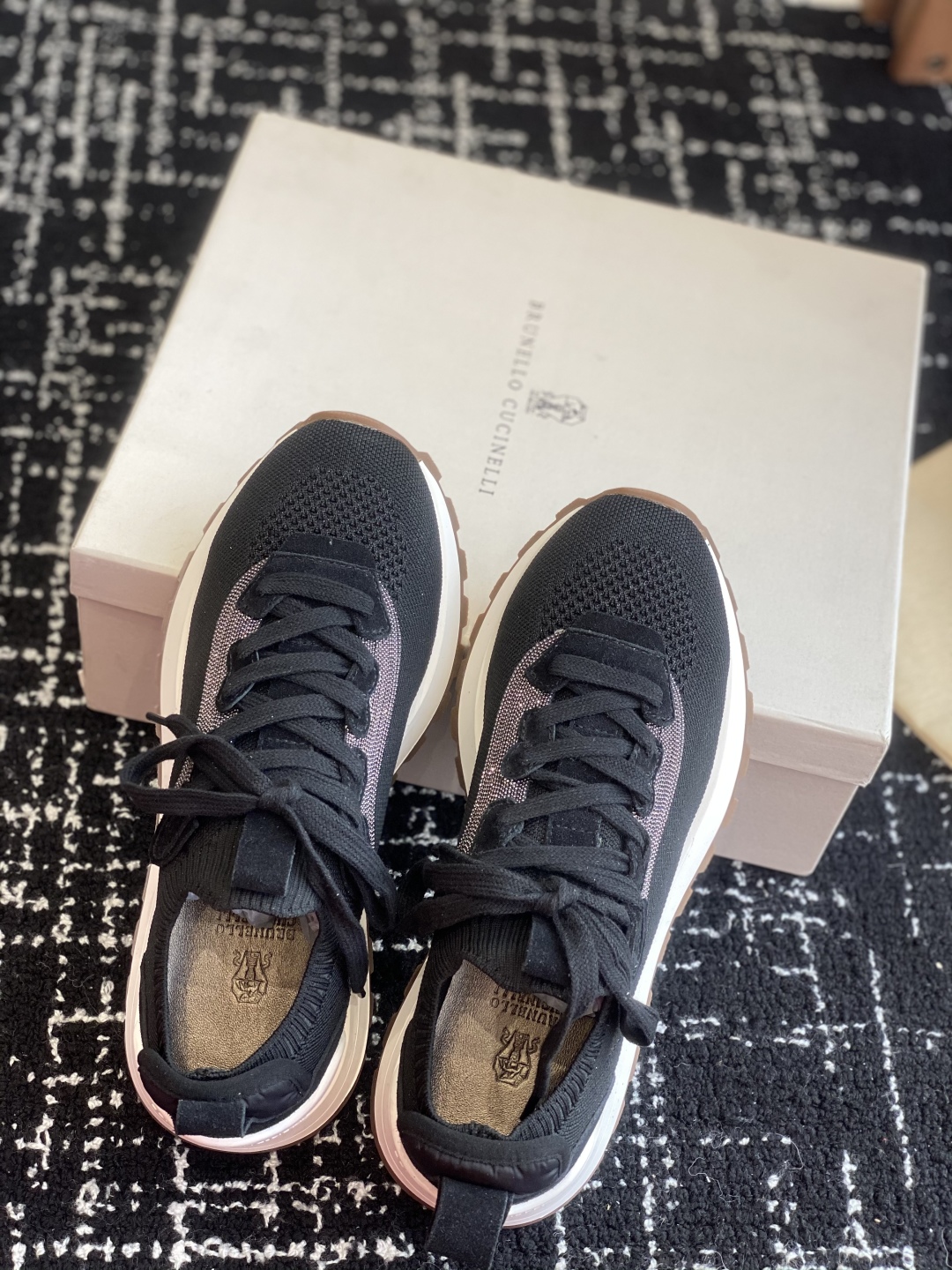 代购级
Brunello Cucinelli 25ss最新 Bc 系带 休闲鞋 阿甘鞋

鞋面进口飞织面
