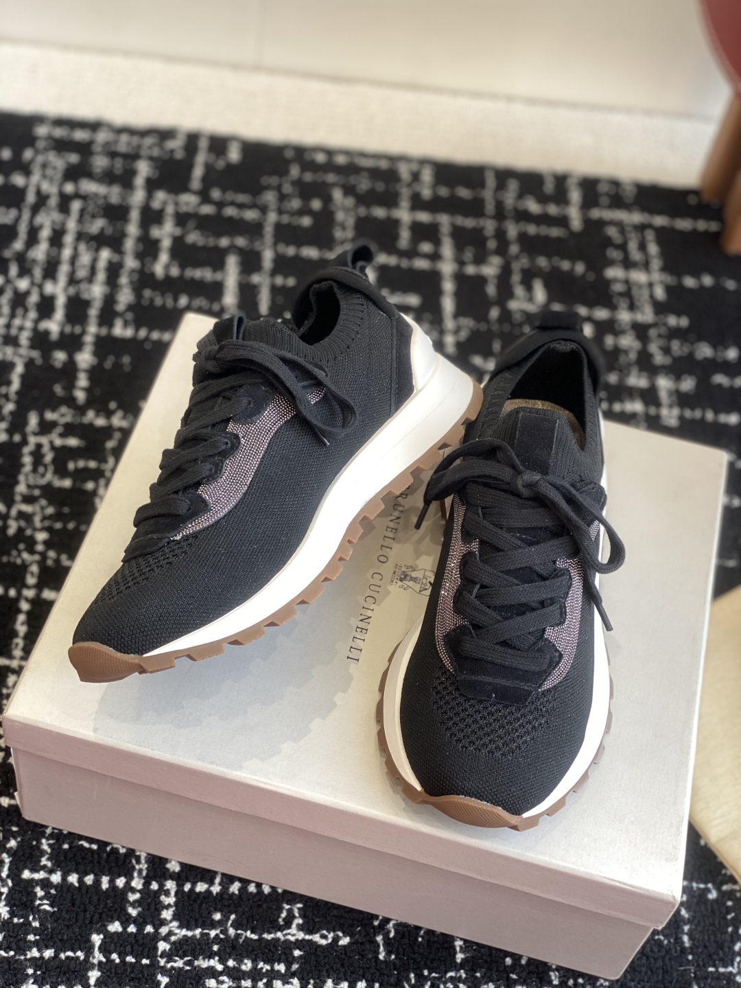 代购级
Brunello Cucinelli 25ss最新 Bc 系带 休闲鞋 阿甘鞋

鞋面进口飞织面