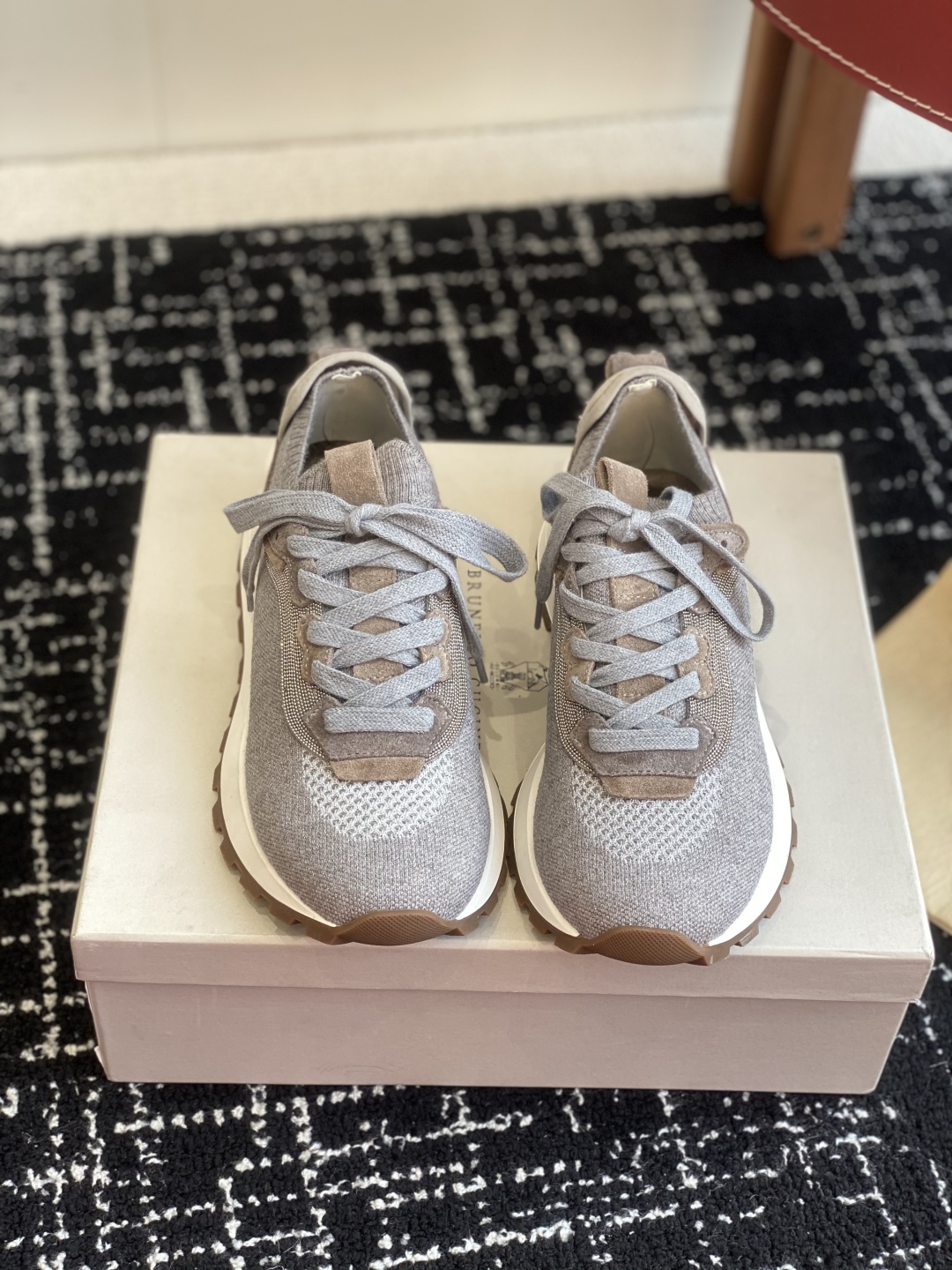 代购级
Brunello Cucinelli 25ss最新 Bc 系带 休闲鞋 阿甘鞋

鞋面进口飞织面