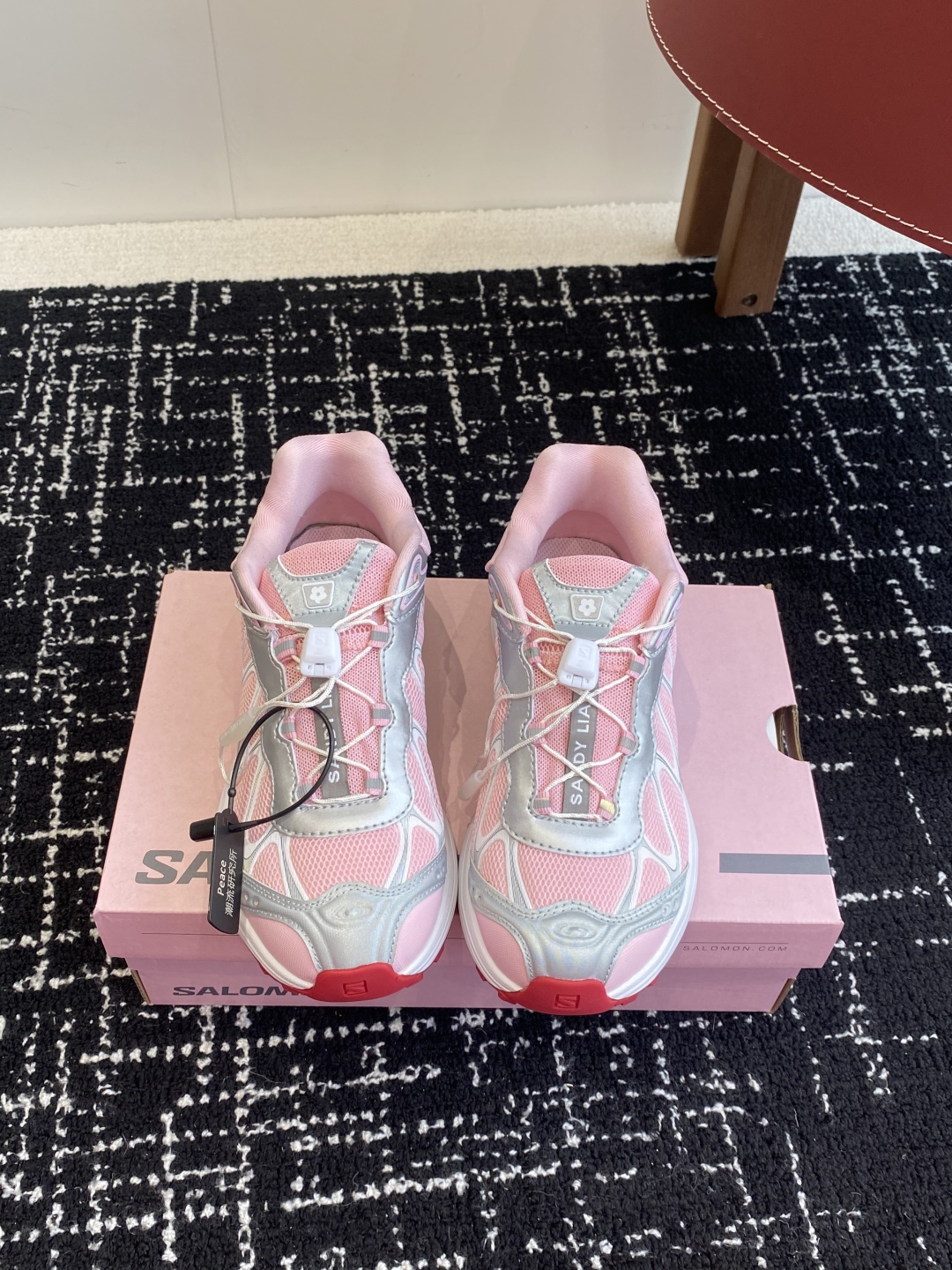 代购级（⚠️广州版本）
SALOMON XT WHISPER 萨洛蒙户外 休闲 运动鞋

原版购入开发 