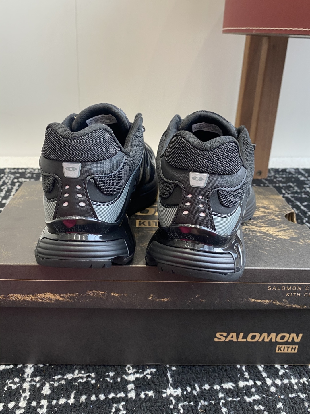 代购级（⚠️广州版本）
SALOMON XT WHISPER 萨洛蒙户外 休闲 运动鞋

原版购入开发 