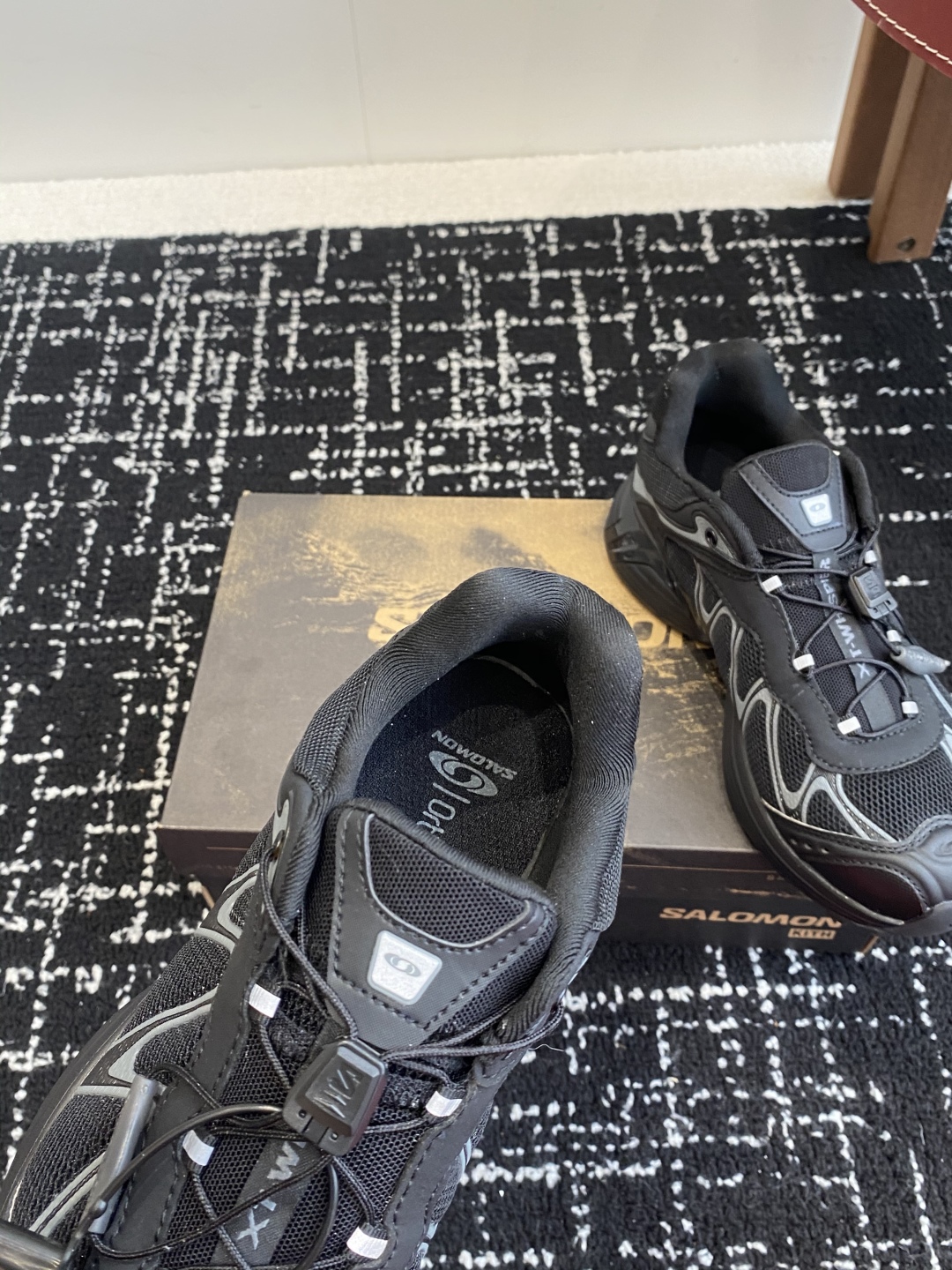 代购级（⚠️广州版本）
SALOMON XT WHISPER 萨洛蒙户外 休闲 运动鞋

原版购入开发 