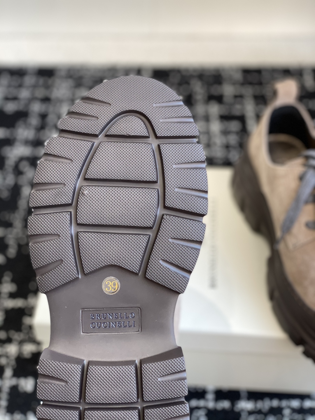 代购级
Brunello Cucinelli 25ss最新 Bc 系带 休闲鞋 

鞋面进口麂皮 内里进
