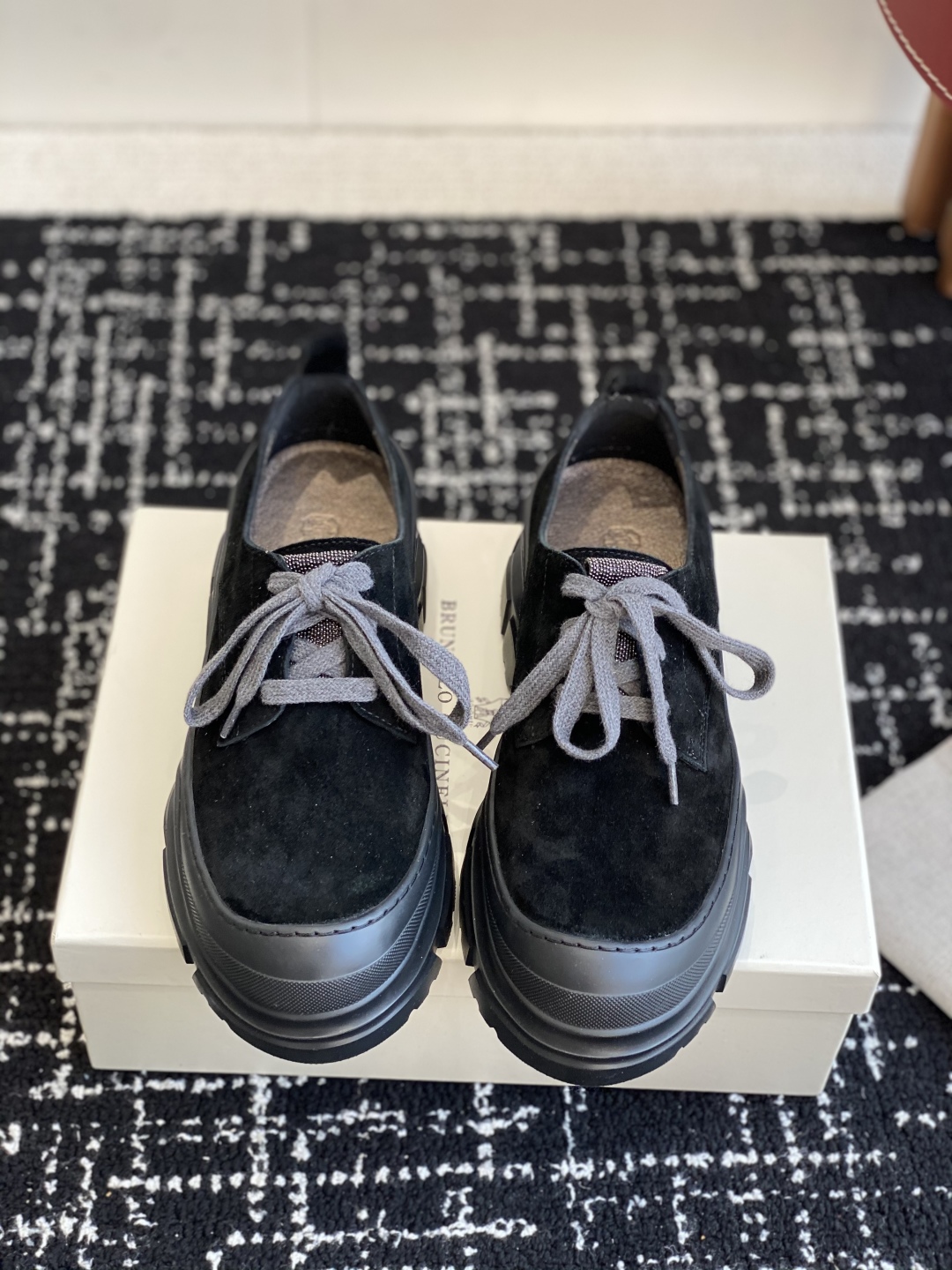 代购级
Brunello Cucinelli 25ss最新 Bc 系带 休闲鞋 

鞋面进口麂皮 内里进