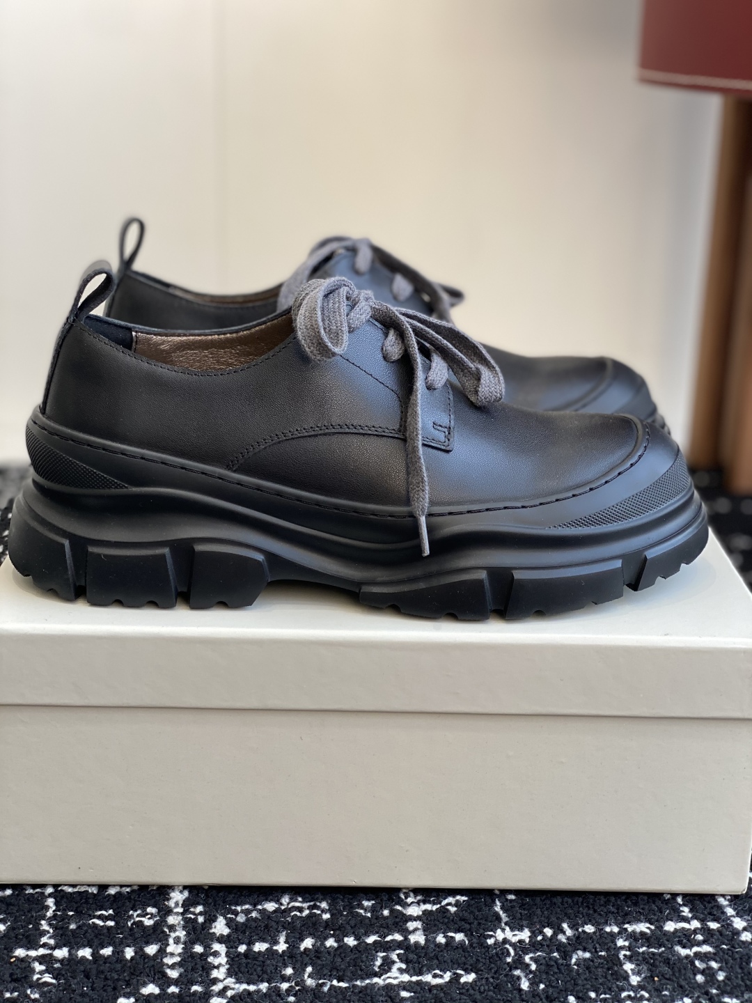 代购级
Brunello Cucinelli 25ss最新 Bc 系带 休闲鞋 

鞋面进口麂皮 内里进