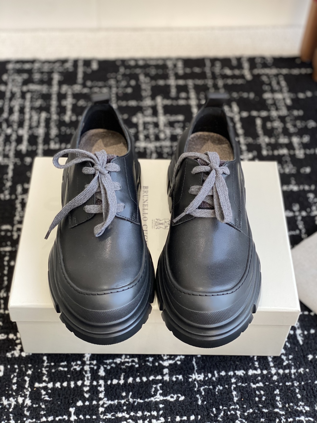代购级
Brunello Cucinelli 25ss最新 Bc 系带 休闲鞋 

鞋面进口麂皮 内里进