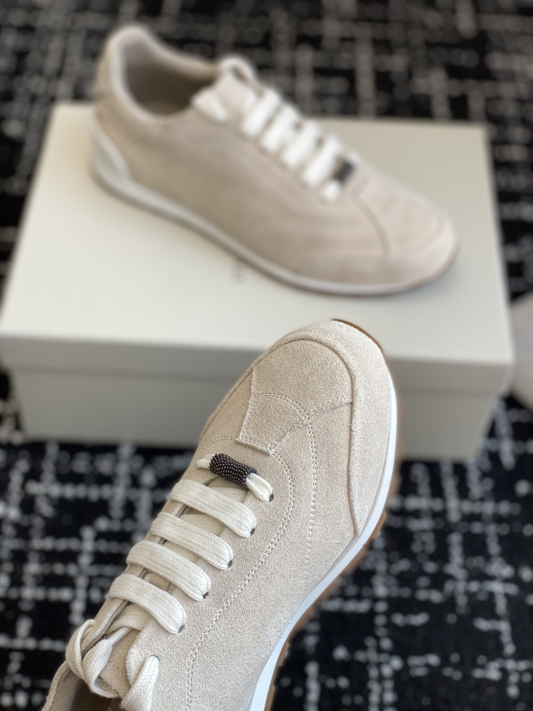 代购级
Brunello Cucinelli 25ss最新 Bc 系带 休闲鞋 

鞋面进口麂皮 内里进