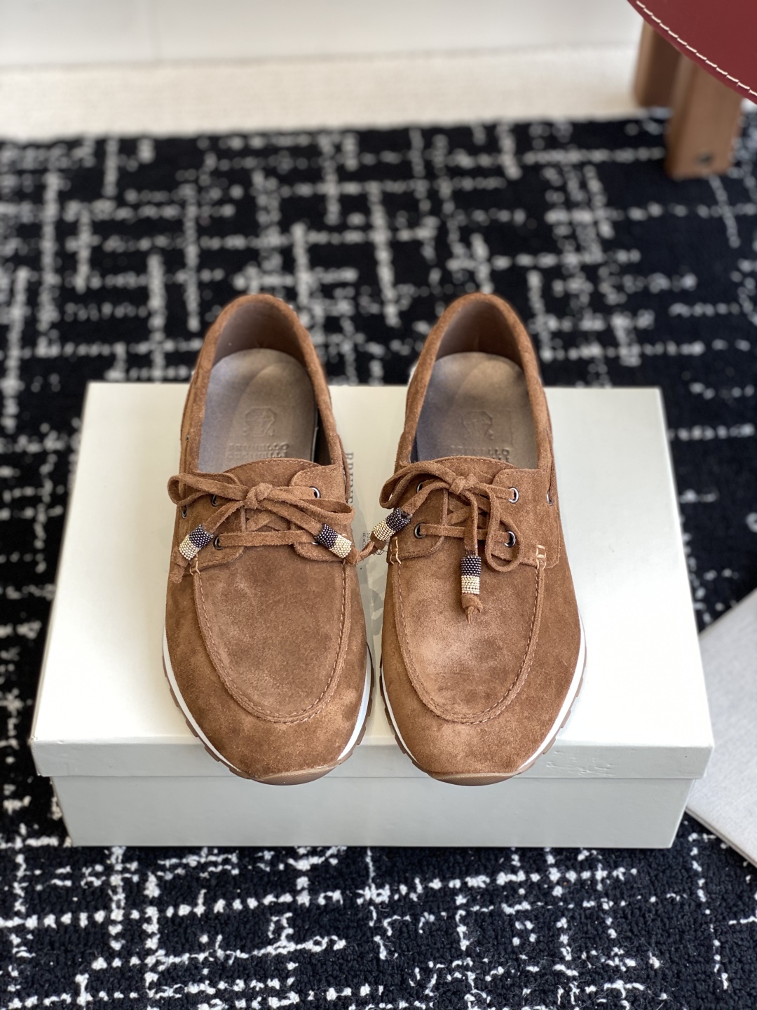代购级
Brunello Cucinelli 25ss最新 Bc 系带 休闲鞋 

鞋面进口麂皮 内里进