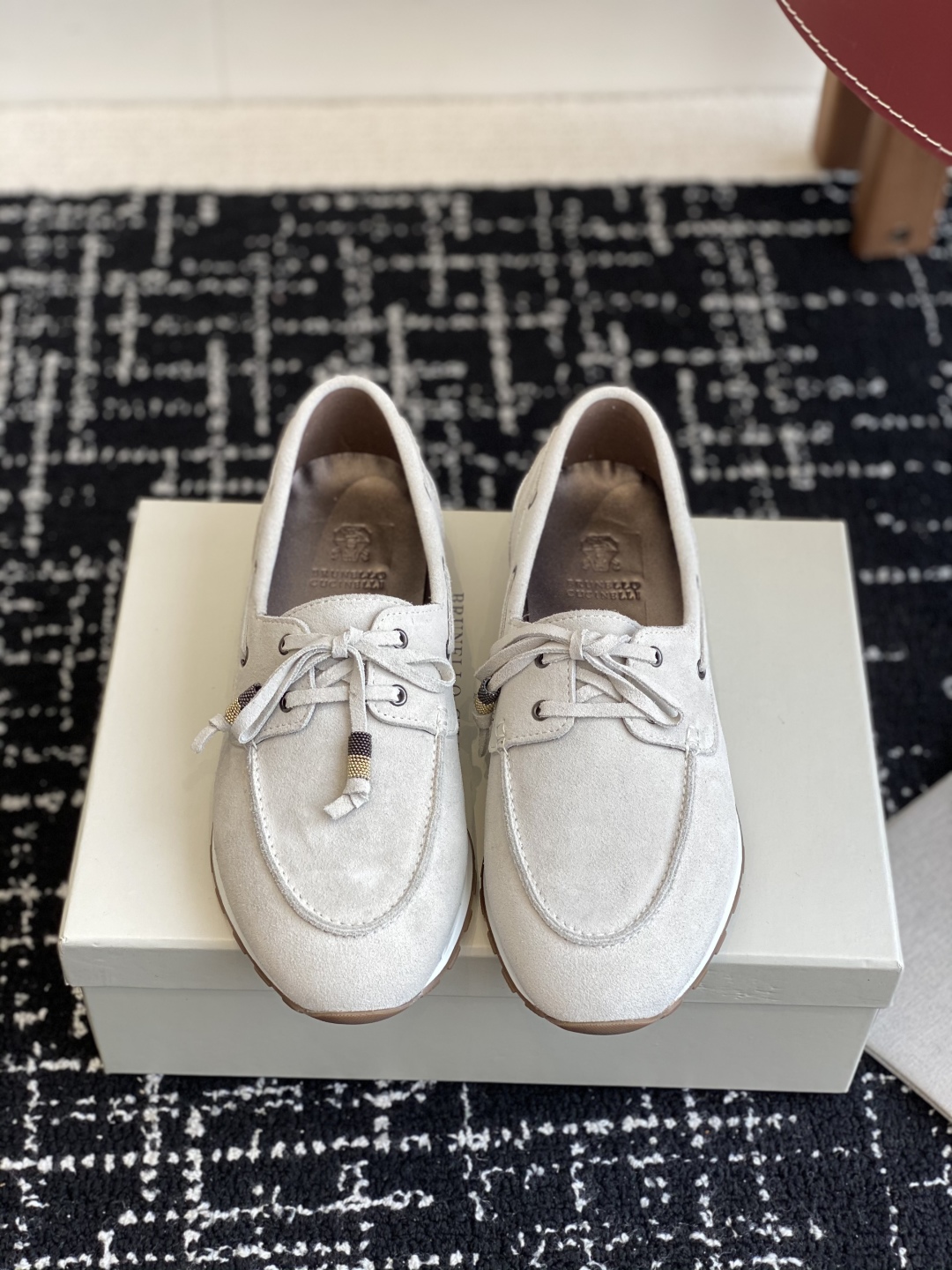 代购级
Brunello Cucinelli 25ss最新 Bc 系带 休闲鞋 

鞋面进口麂皮 内里进