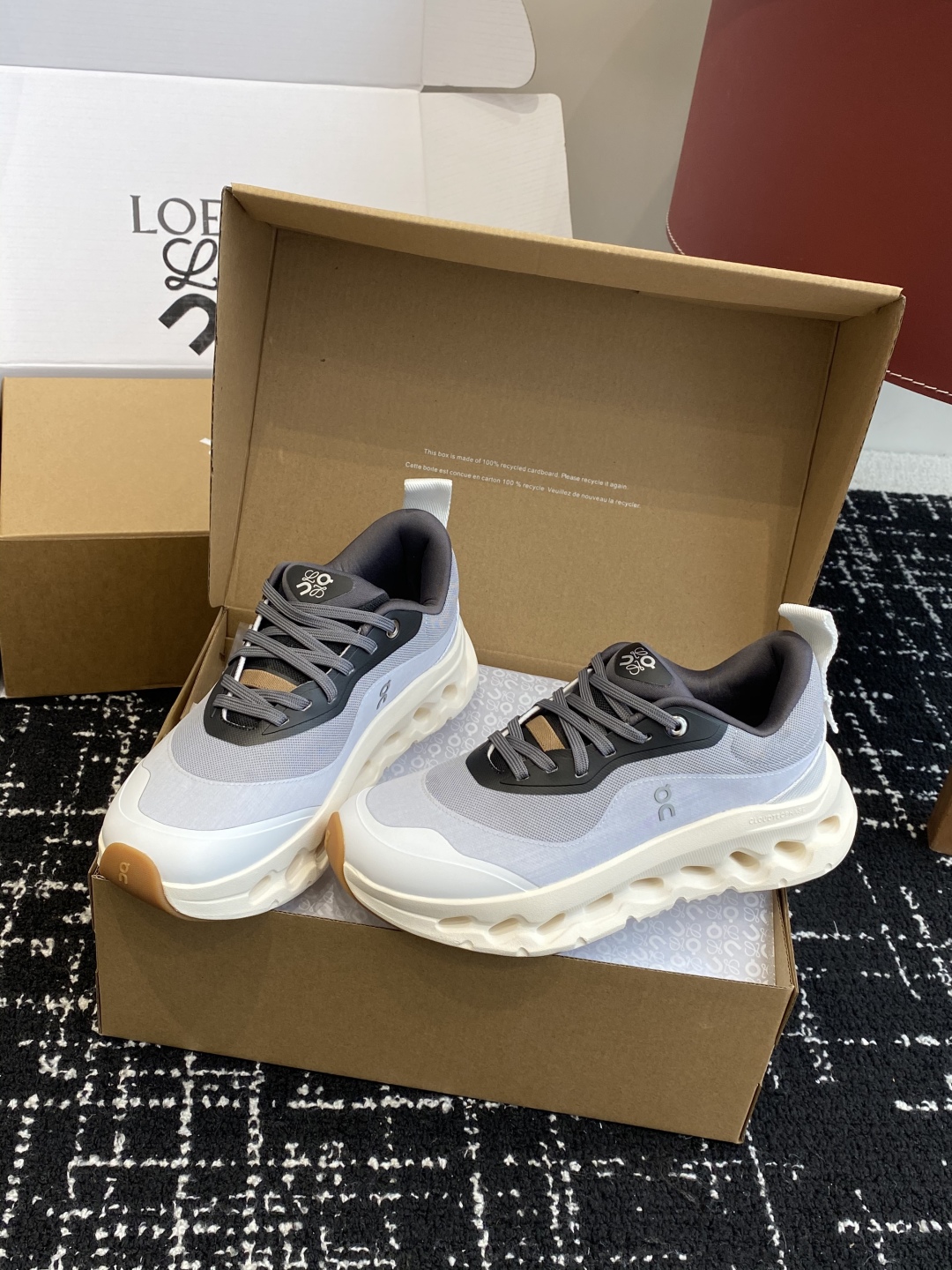 东莞代购级（⚠️非莆田版本）（官网同步✈️盒包装）
LOEWE x On昂跑Cloudtilt 罗意威 