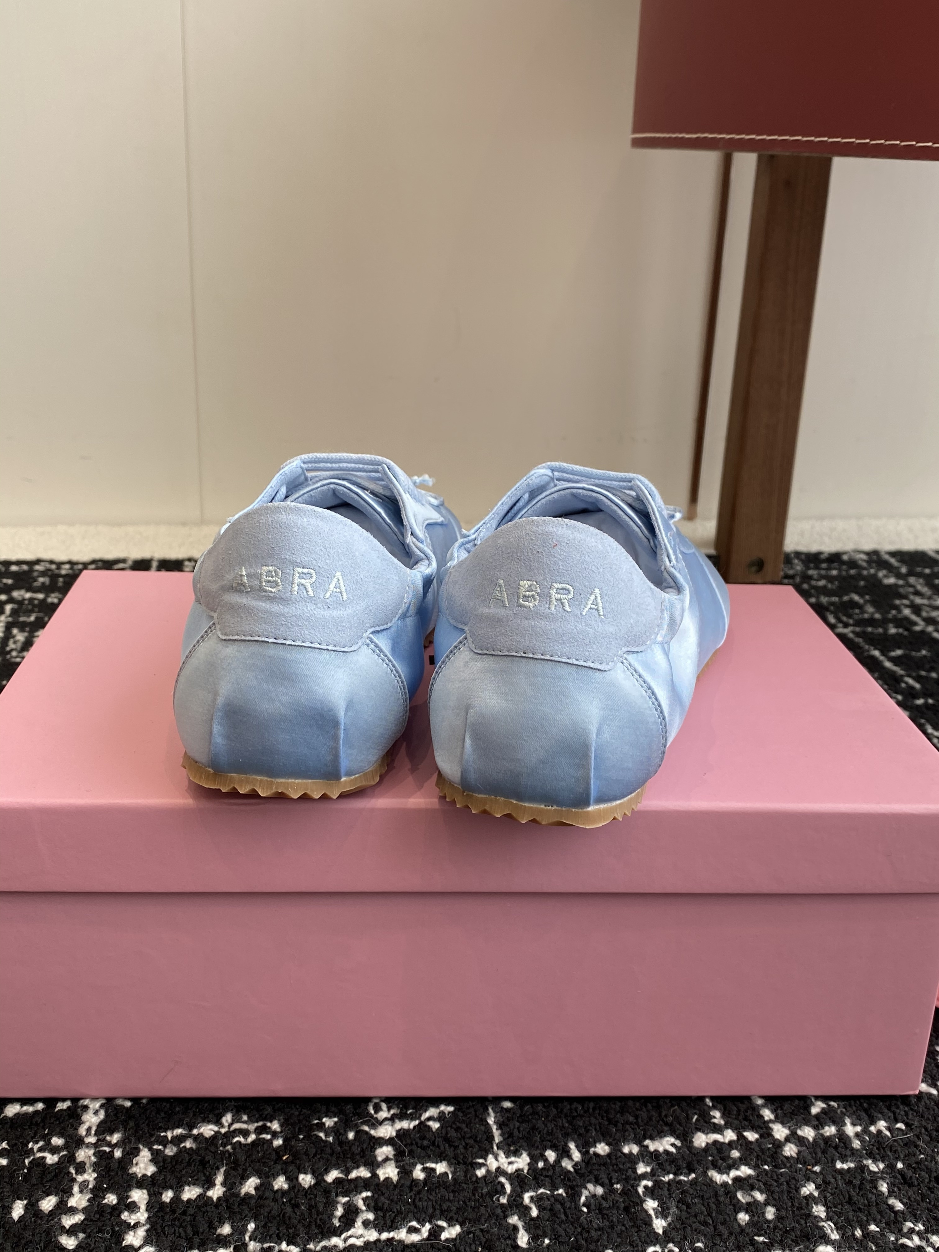 아브라 신발 134449 Shoes 썸네일 이미지