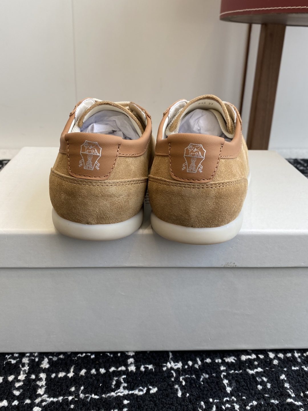 代购级
Brunello Cucinelli 25ss最新 Bc 系带 情侣款 休闲鞋 

鞋面进口麂皮