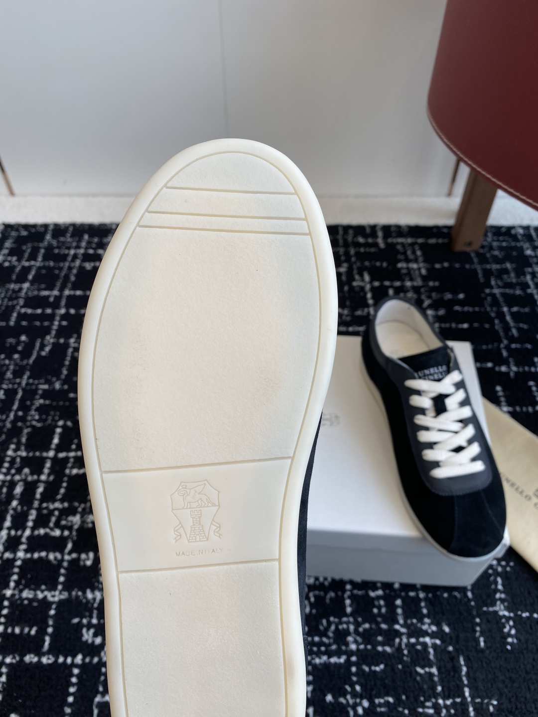 代购级
Brunello Cucinelli 25ss最新 Bc 系带 情侣款 休闲鞋 

鞋面进口麂皮