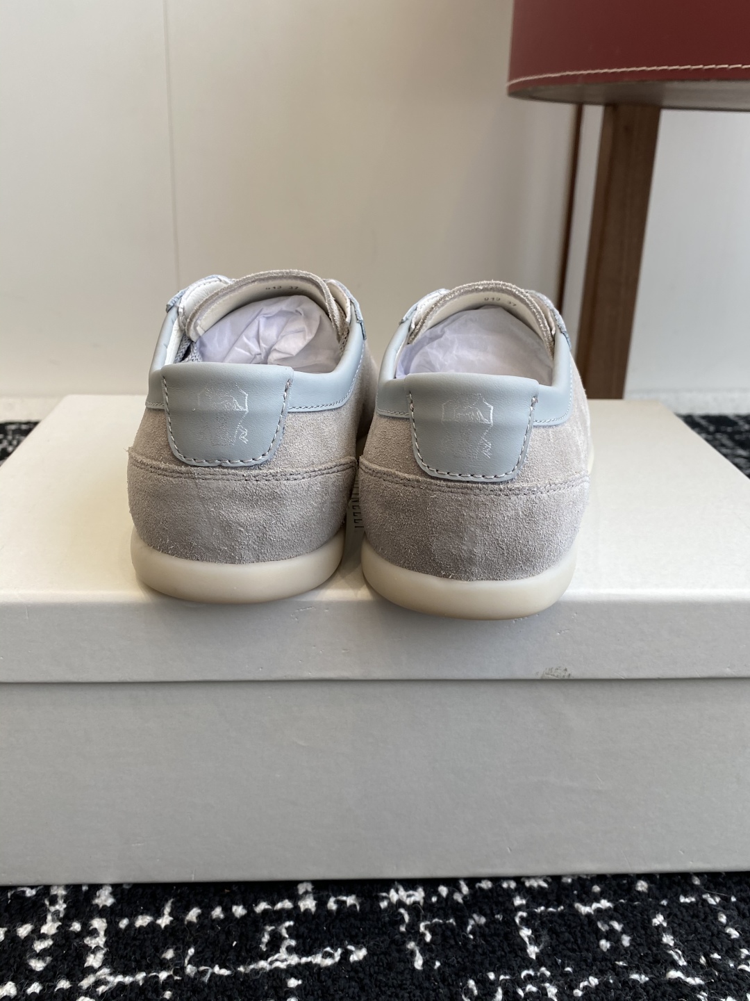 代购级
Brunello Cucinelli 25ss最新 Bc 系带 情侣款 休闲鞋 

鞋面进口麂皮