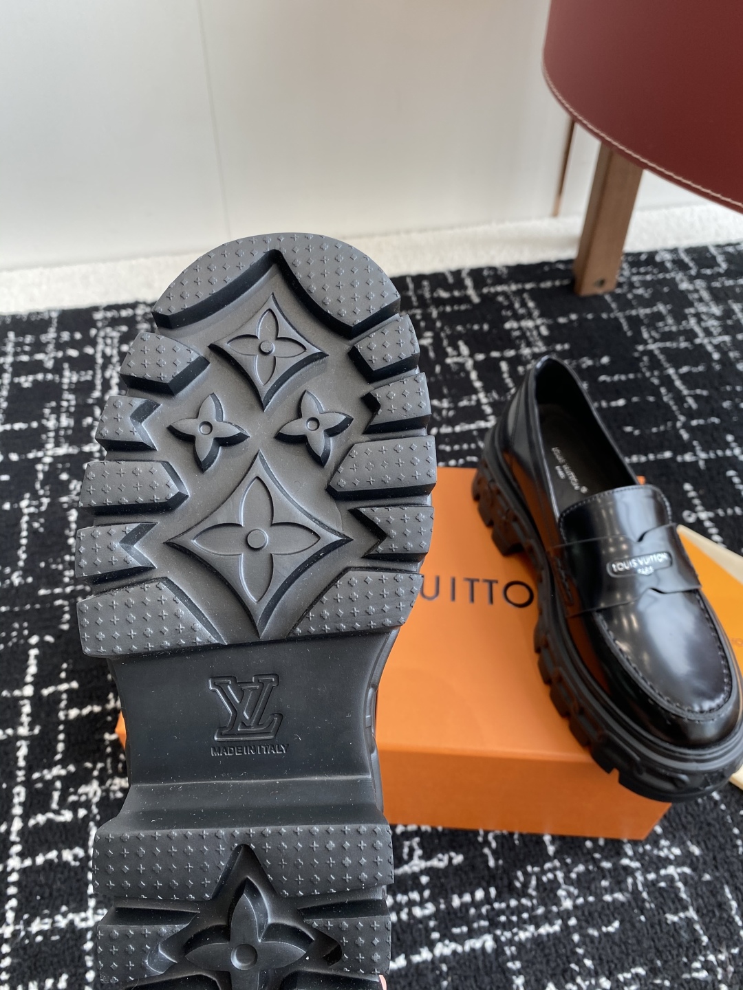 代购级
Louis  Vuitto 路易威登LV驴牌 25ss 春夏季新款 乐福鞋

乐福鞋Archli