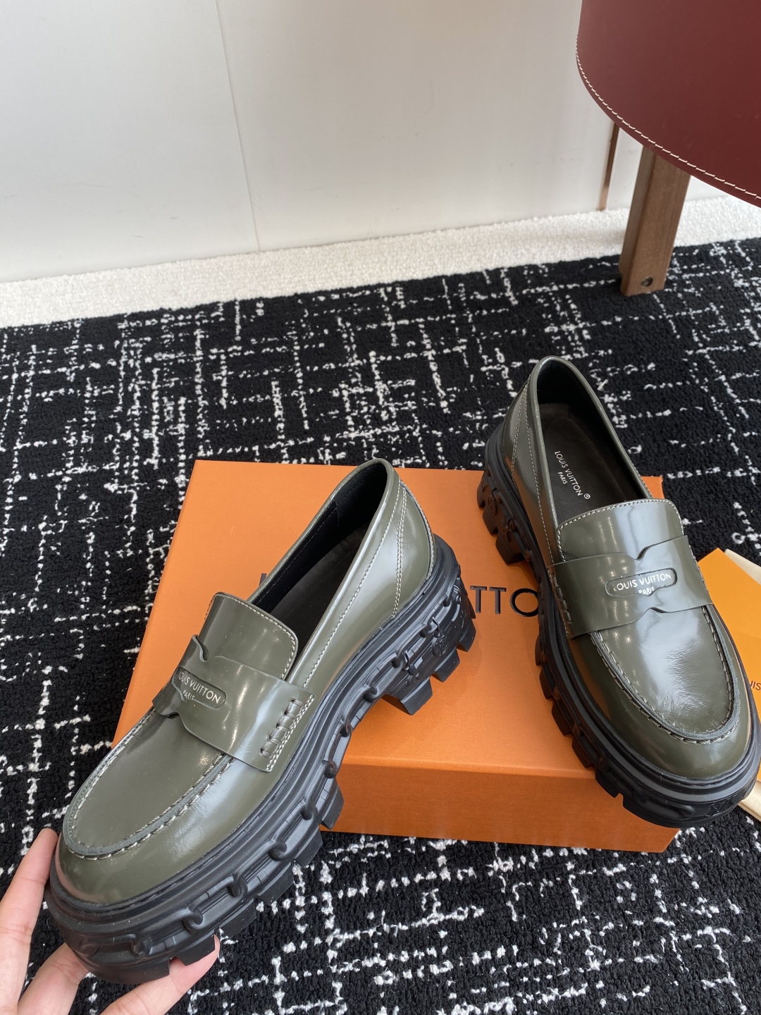 代购级
Louis  Vuitto 路易威登LV驴牌 25ss 春夏季新款 乐福鞋

乐福鞋Archli