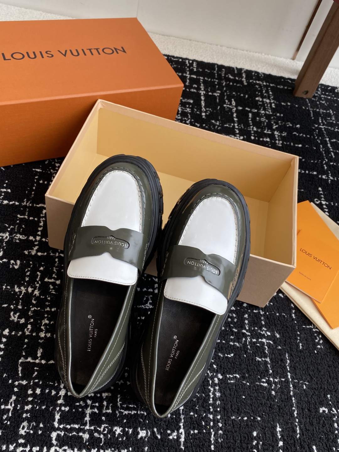 代购级
Louis  Vuitto 路易威登LV驴牌 25ss 春夏季新款 乐福鞋

乐福鞋Archli