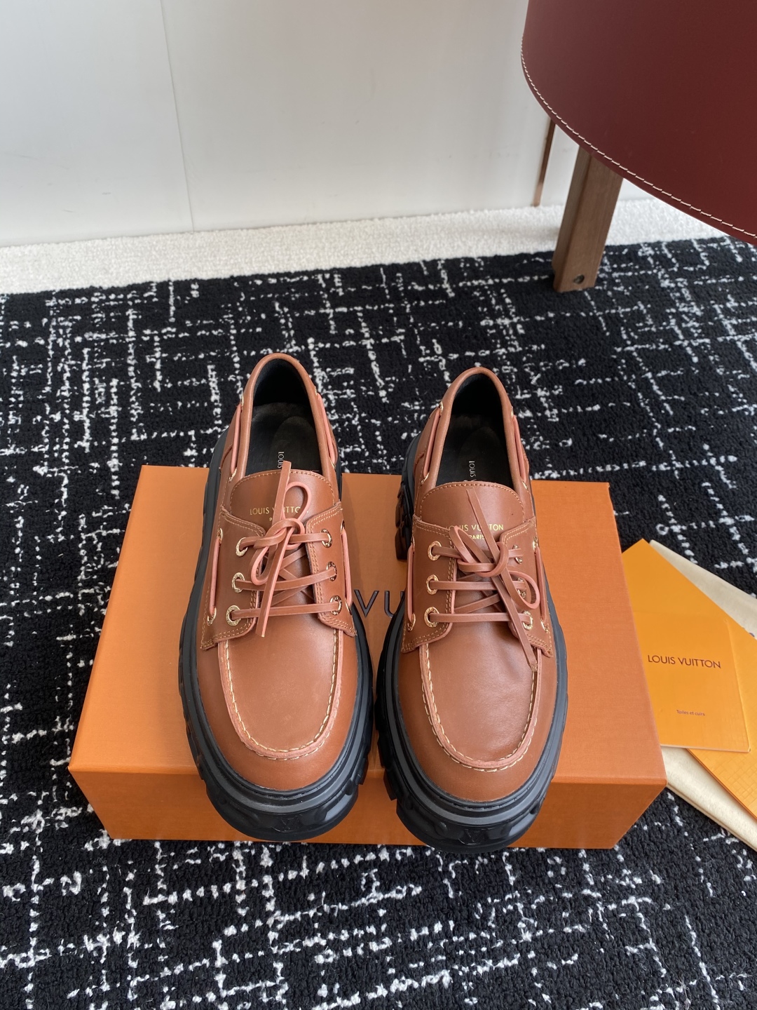 代购级
Louis  Vuitto 路易威登LV驴牌 25ss 春夏季新款 乐福鞋

乐福鞋Archli
