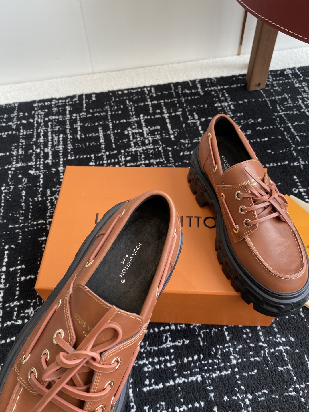 代购级
Louis  Vuitto 路易威登LV驴牌 25ss 春夏季新款 乐福鞋

乐福鞋Archli