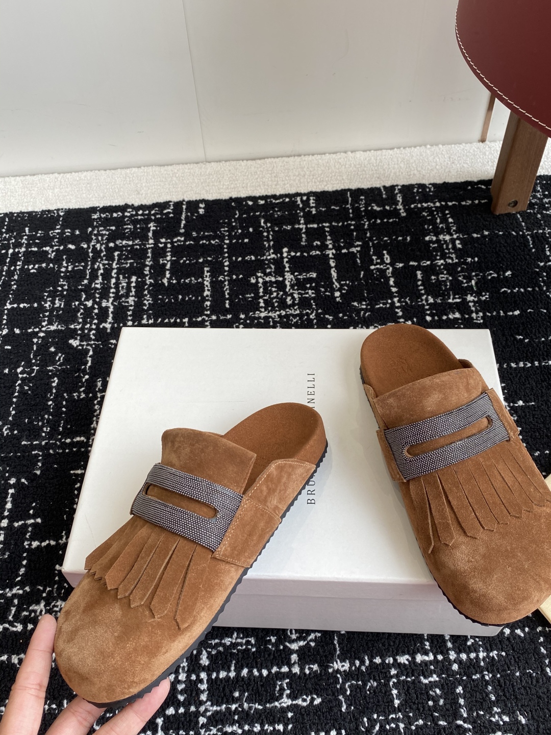 代购级
Brunello Cucinelli 新款勃肯拖鞋，春夏新款！ 想穿博肯！又不喜欢那个牌子的来！
