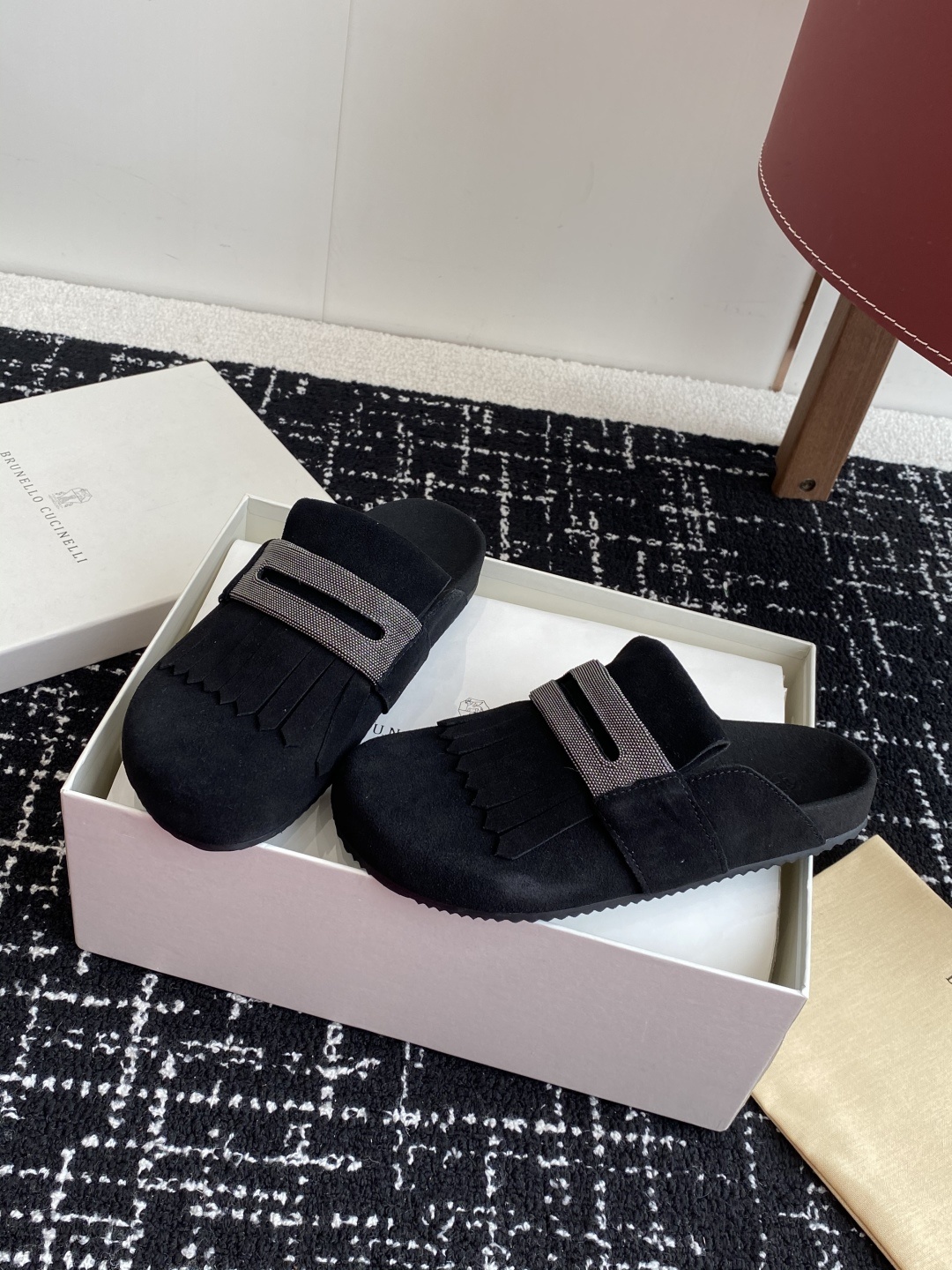 代购级
Brunello Cucinelli 新款勃肯拖鞋,春夏新款! 想穿博肯!又不喜欢那个牌子的来!