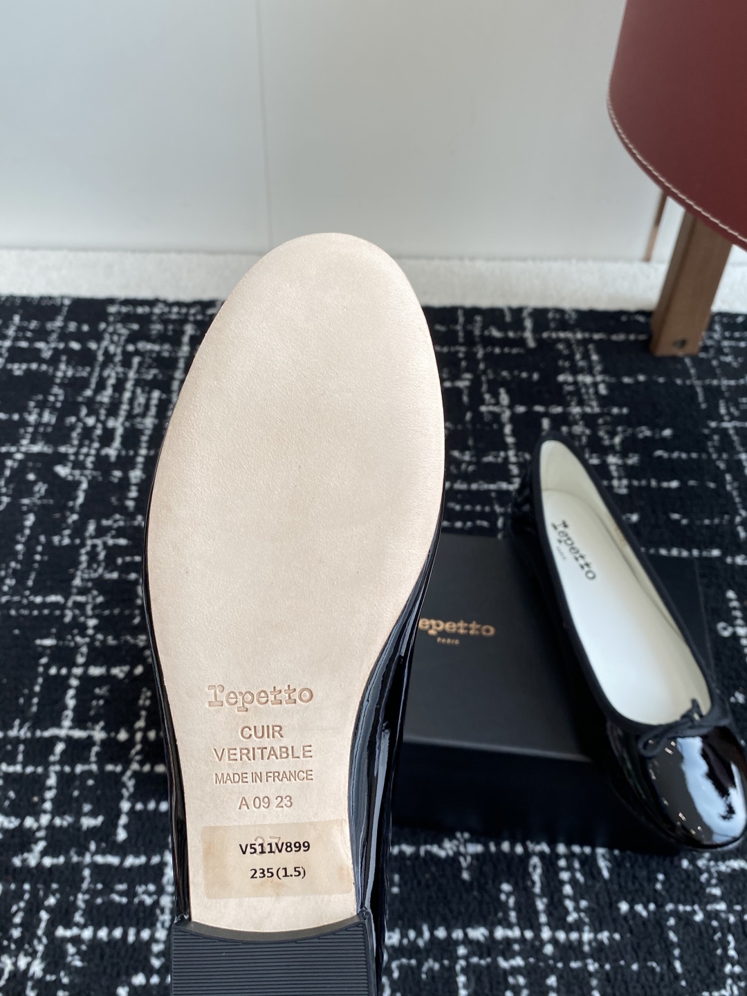 代购级
Repetto 25ss 春夏 平底芭蕾舞鞋 单鞋

鞋头和鞋垫里面 上脚脚感舒适显瘦 配啥啥好