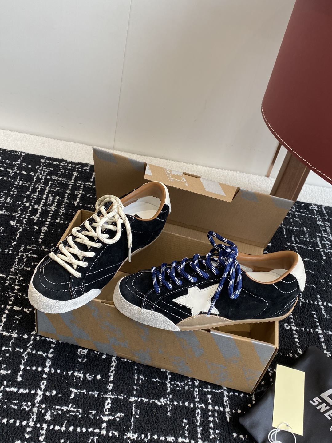 GGDB~~Golden Goose 25ss 情侣款 德训鞋 全网最好版本不服来比 #
ggdb经典情