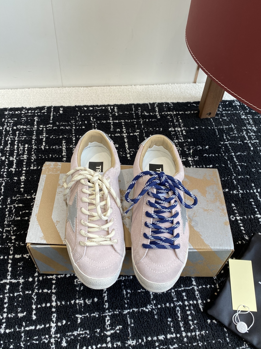 GGDB~~Golden Goose 25ss 情侣款 德训鞋 全网最好版本不服来比 #
ggdb经典情