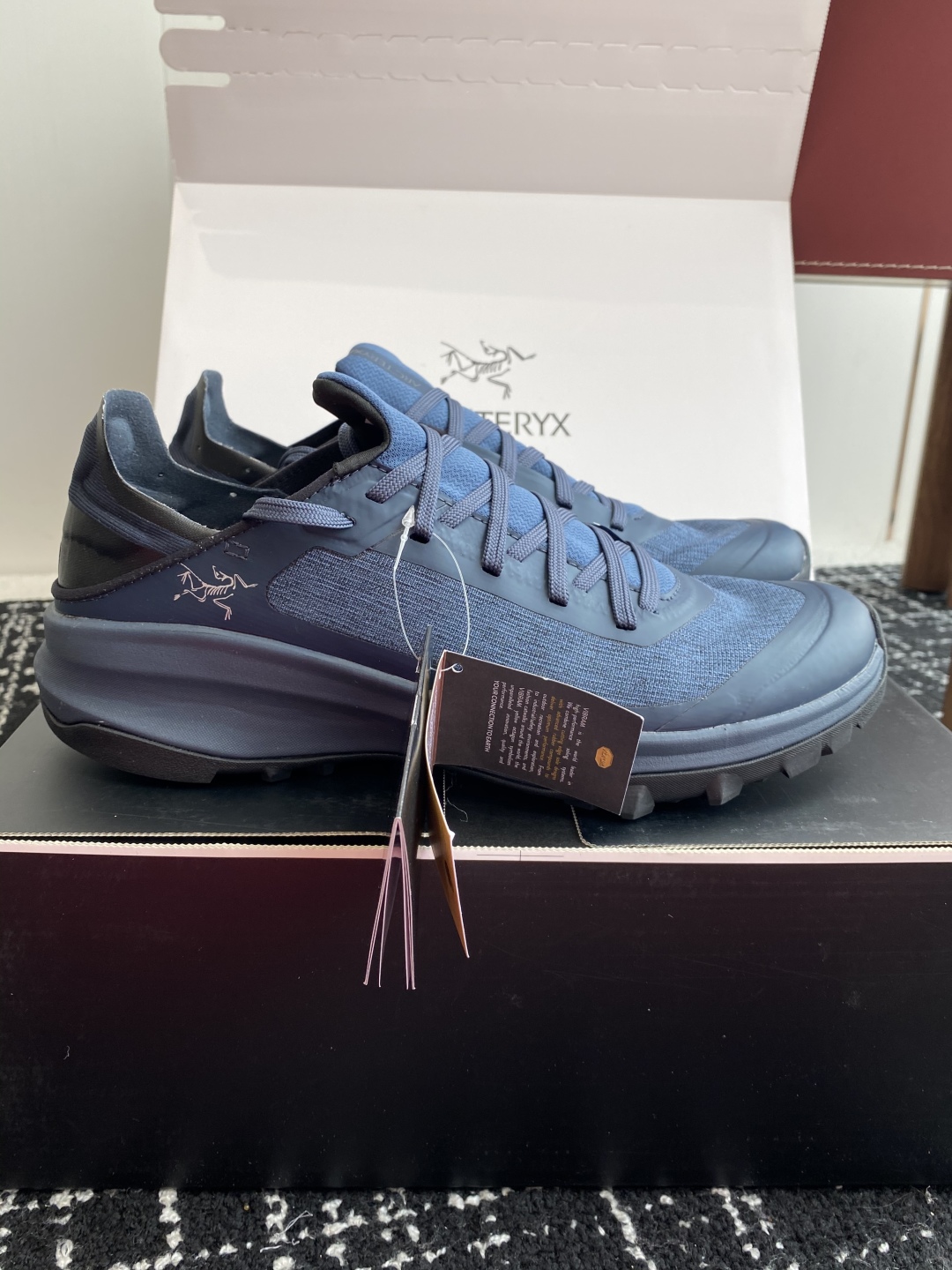 代购级
Arcteryx 始祖鸟 加拿大 出口原单
      Konaseal Lt 未来之壳系列低帮
