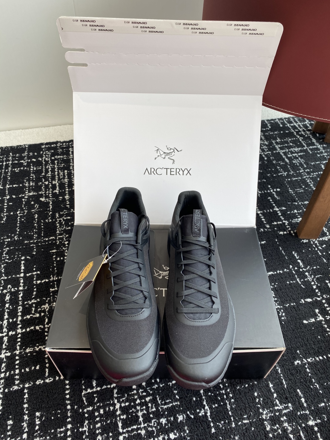 代购级
Arcteryx 始祖鸟 加拿大 出口原单
      Konaseal Lt 未来之壳系列低帮
