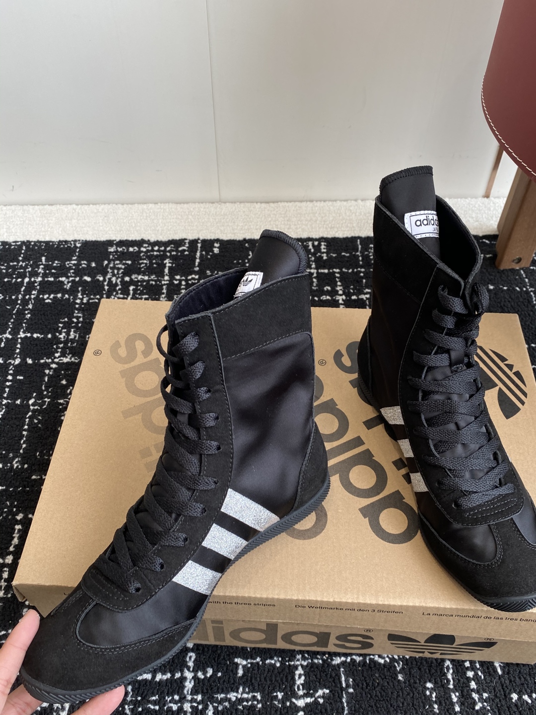 代购级
Adidas阿迪达斯 Jennie同款 Taekwondo 跆拳道鞋 三叶草 拳击鞋 复古 休闲
