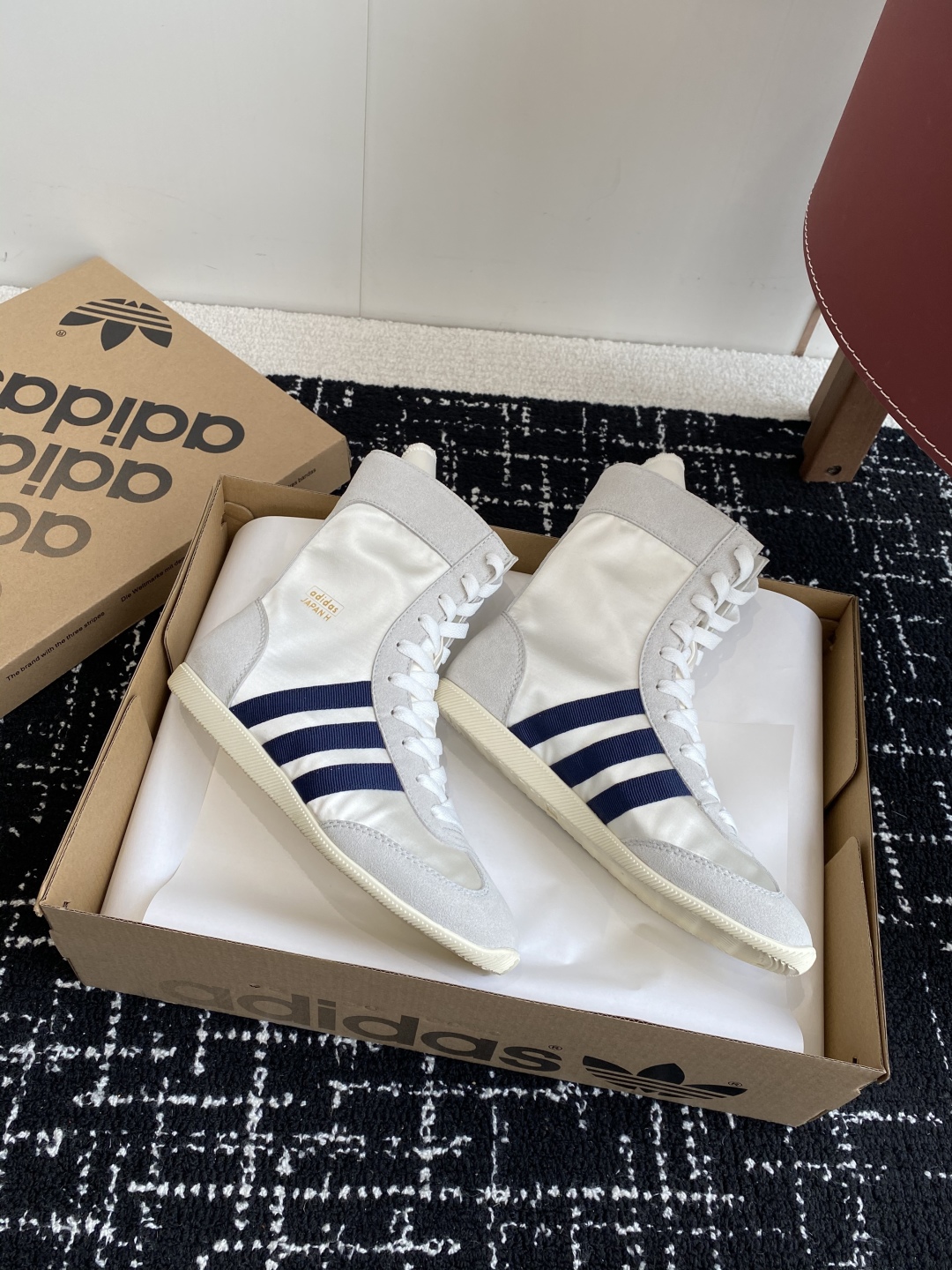 代购级
Adidas阿迪达斯 Jennie同款 Taekwondo 跆拳道鞋 三叶草 拳击鞋 复古 休闲