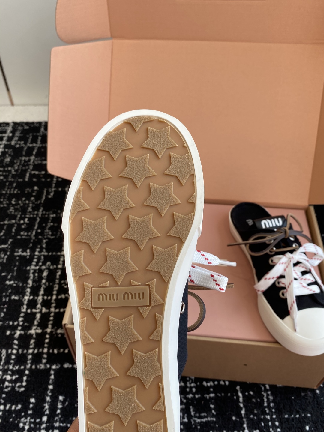 代购级（官网同步✈️盒包装）MiuMiu缪缪 25ss 最新款美式复古风 双鞋带 帆布 半拖 中绑 高绑